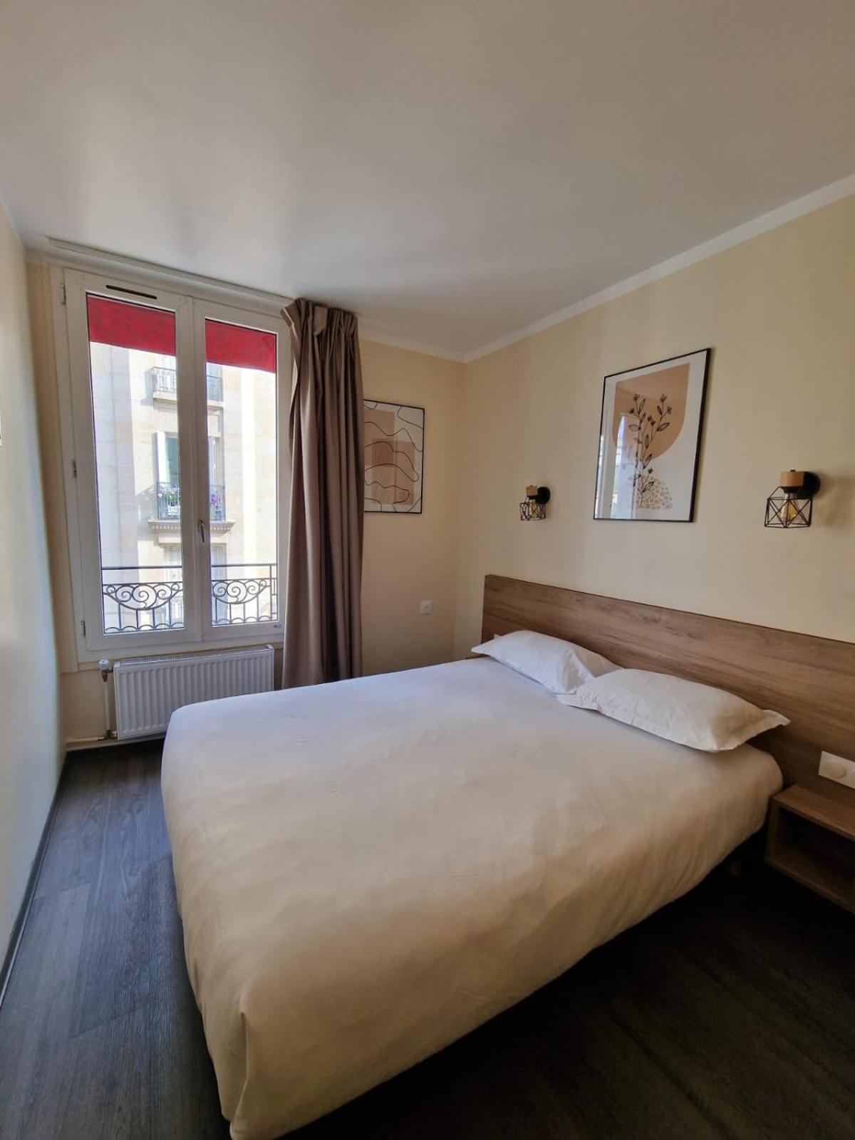 Hotel D'Anjou Levallois-Perret Exterior foto
